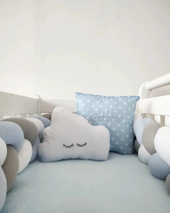 Set trenzado para cuna cama 95x145 color liso